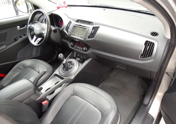 Kia Sportage cena 46900 przebieg: 176800, rok produkcji 2012 z Łomża małe 254